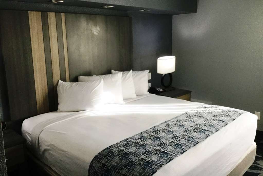 Baymont Inn & Suites שוני חדר תמונה